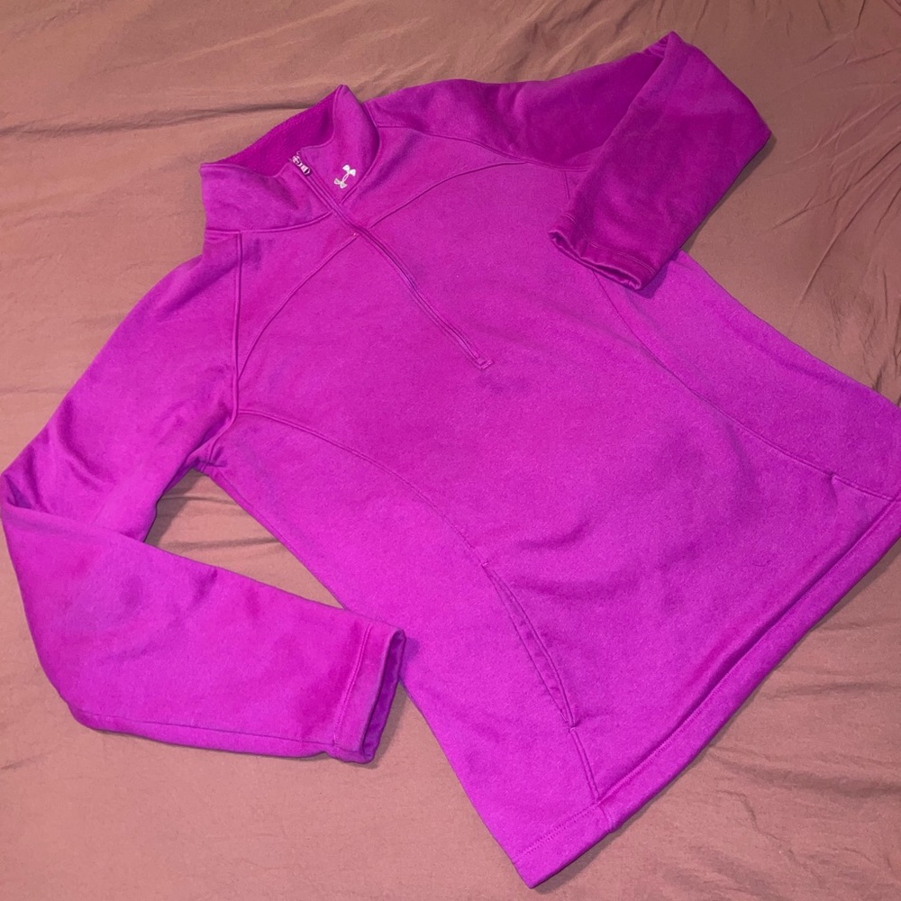 Pink fitness pullover